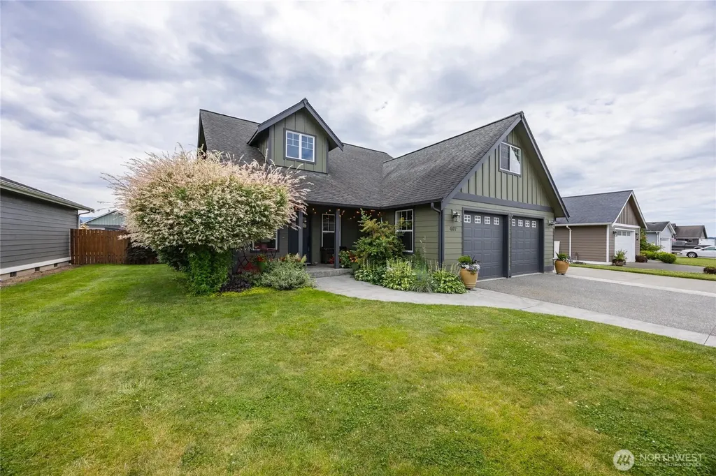 407 Westview Place Nooksack WA 98276