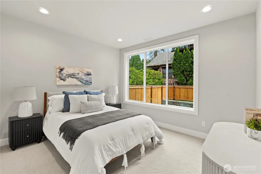 Issaquah WA 98027