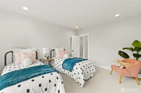 Issaquah WA 98027
