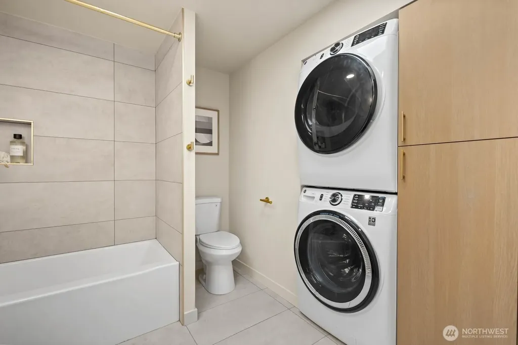 18909 46th Ave S Seatac WA 98188