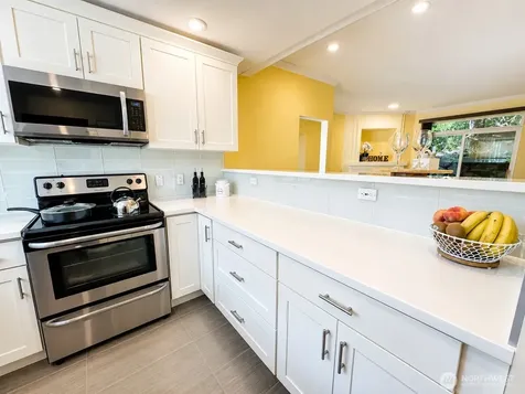 25235 SE Klahanie Boulevard Sammamish WA 98029