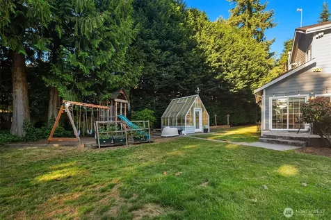 1631 180th Place SW Lynnwood WA 98037