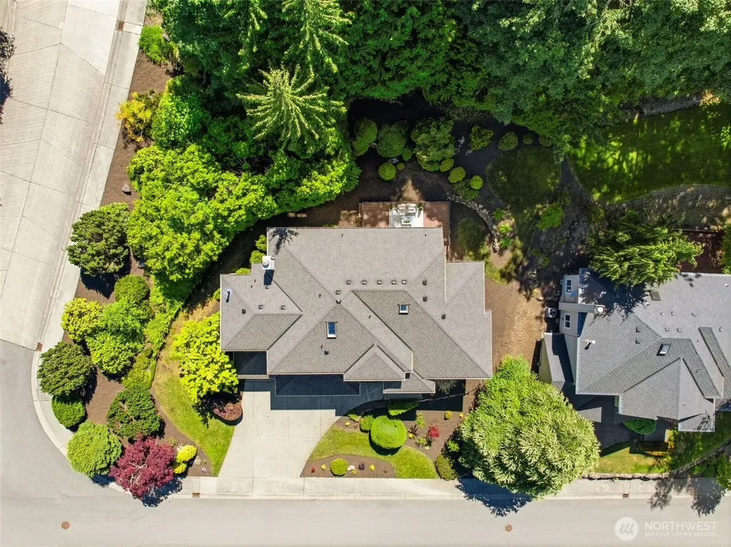 8243 147th Avenue SE Newcastle WA 98059