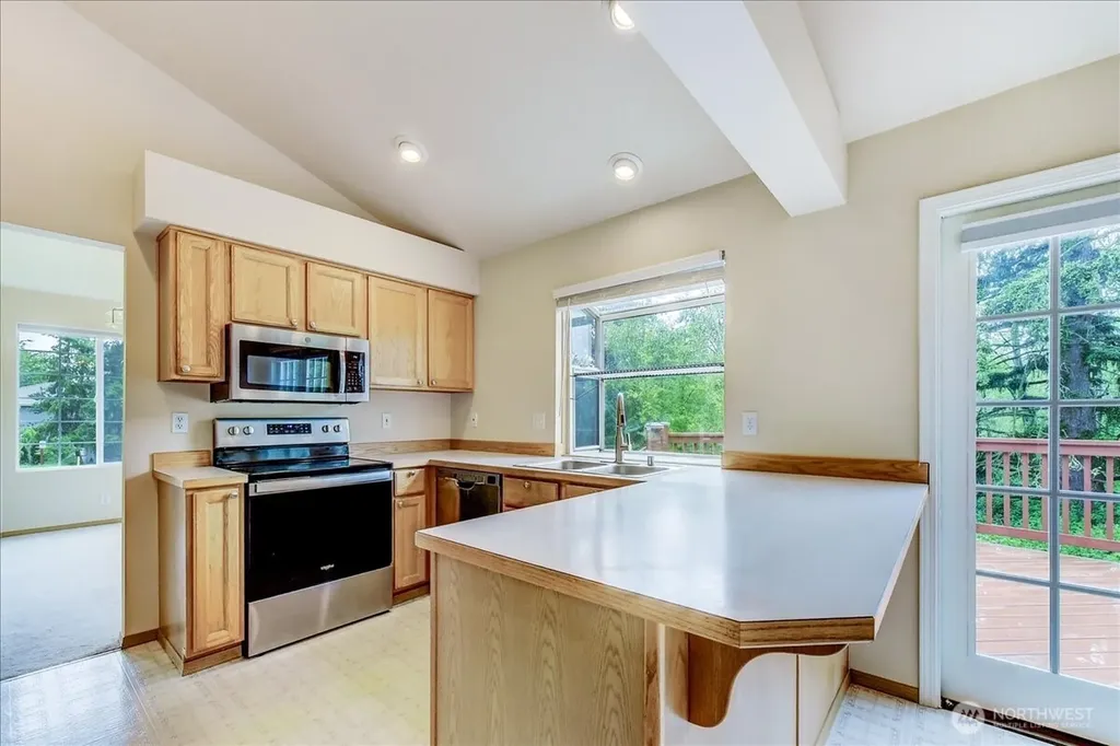 7001 60th Place NE Marysville WA 98270
