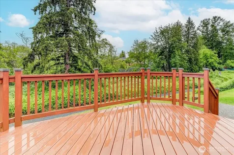 7001 60th Place NE Marysville WA 98270