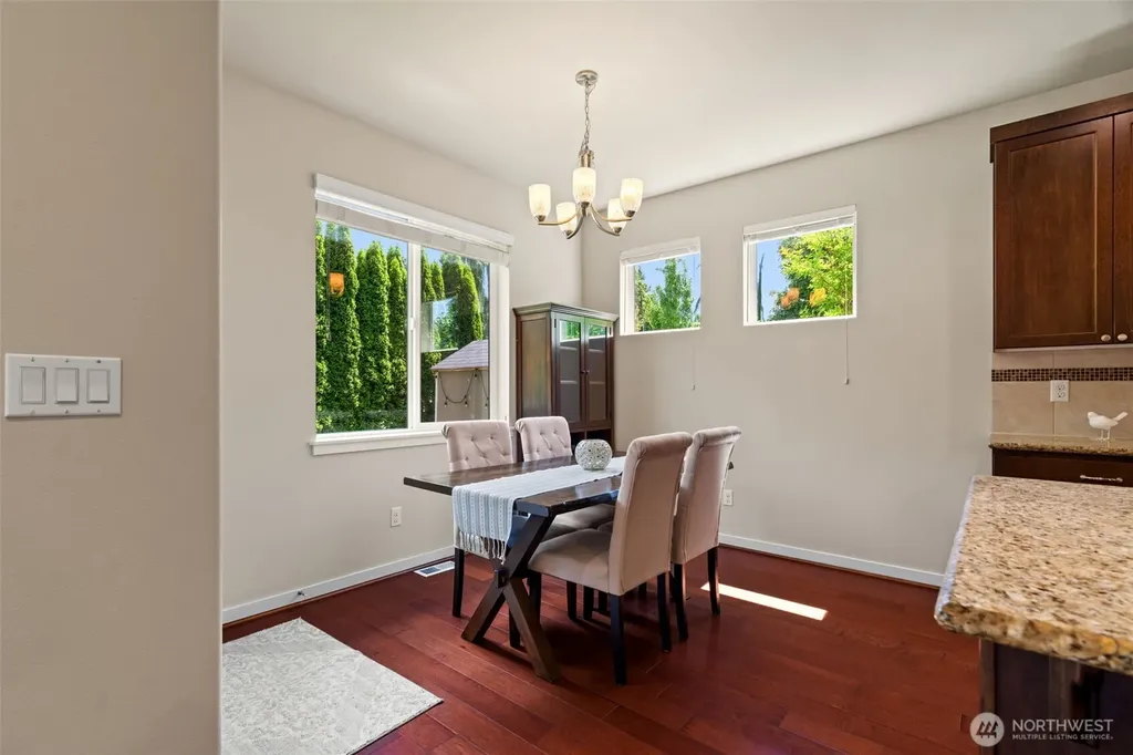 22313 38th Avenue SE Bothell WA 98021