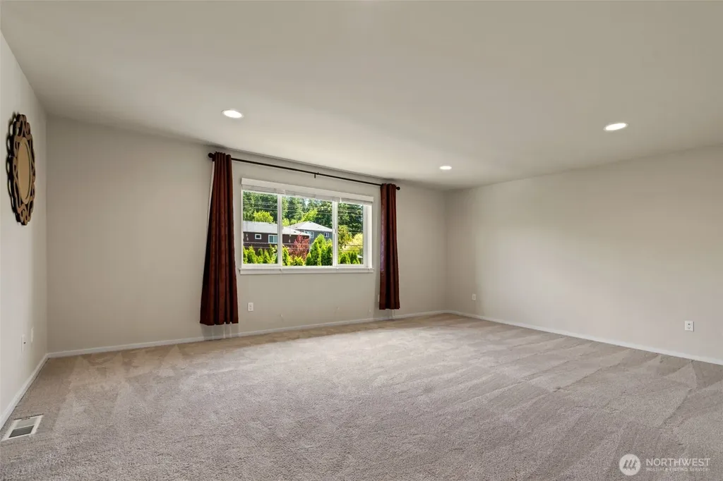 22313 38th Avenue SE Bothell WA 98021