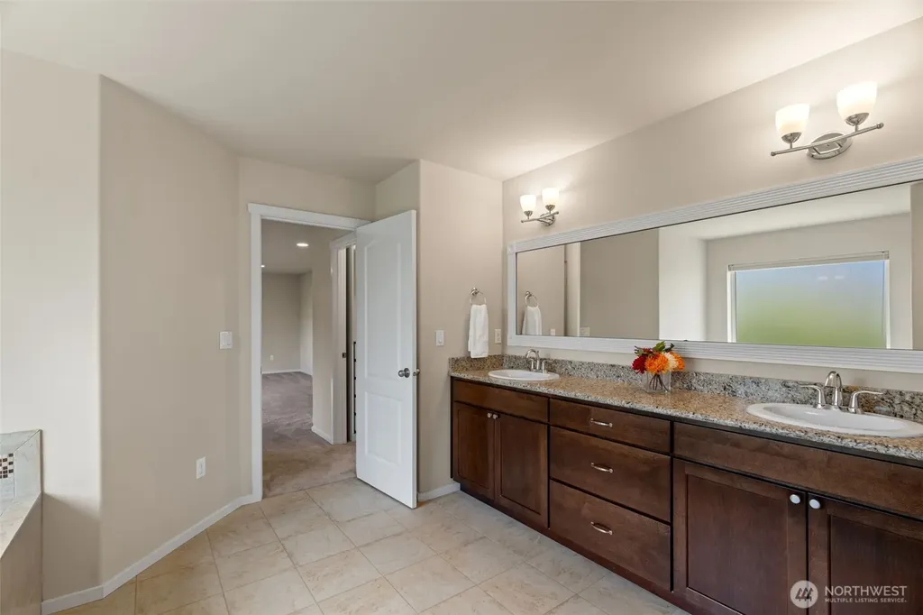 22313 38th Avenue SE Bothell WA 98021