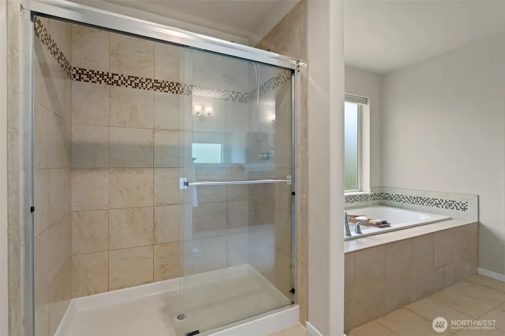 22313 38th Avenue SE Bothell WA 98021