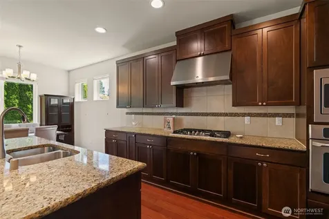 22313 38th Avenue SE Bothell WA 98021