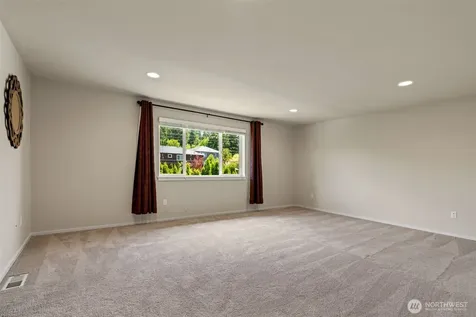 22313 38th Avenue SE Bothell WA 98021