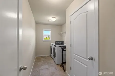 22313 38th Avenue SE Bothell WA 98021