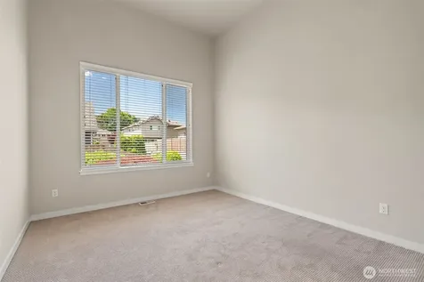 22313 38th Avenue SE Bothell WA 98021