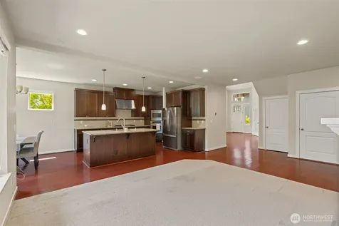 22313 38th Avenue SE Bothell WA 98021