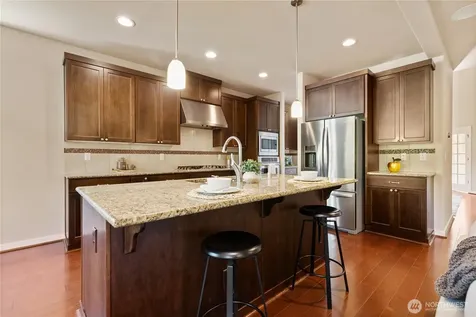 22313 38th Avenue SE Bothell WA 98021