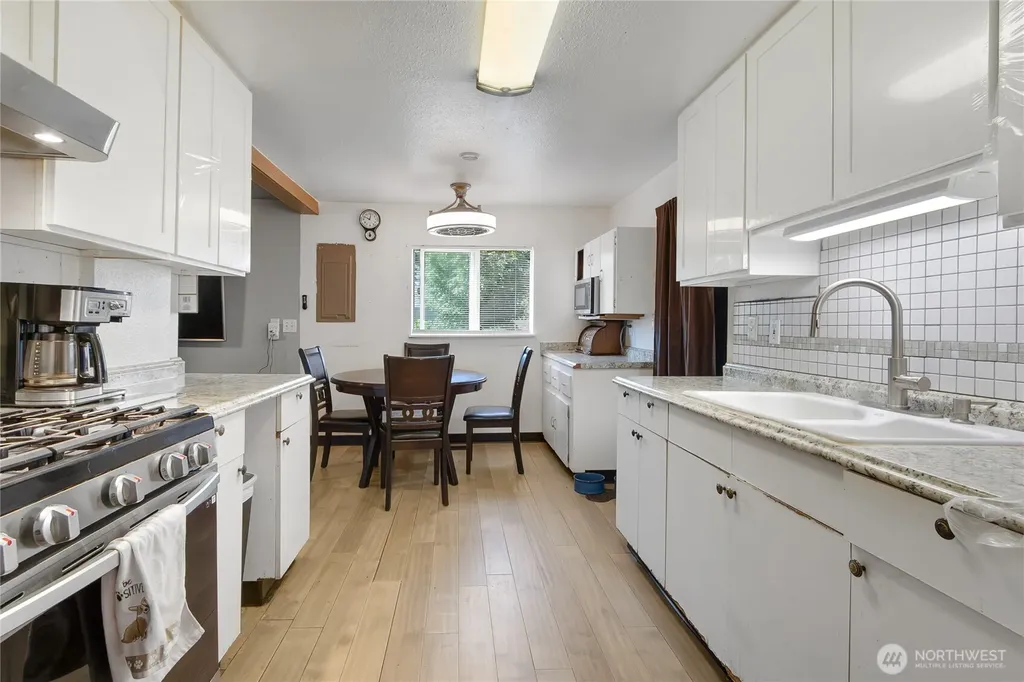 3009 D Street SE Auburn WA 98002