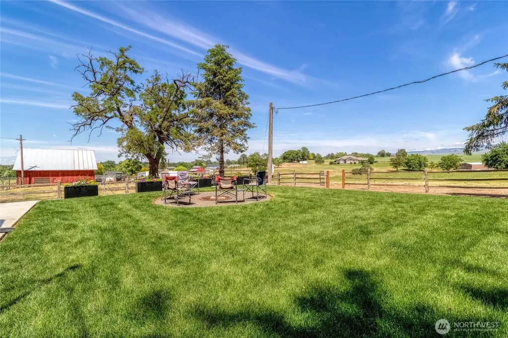 1111 Rooster Road Walla Walla WA 99362