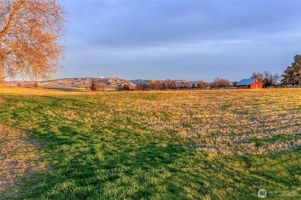 1111 Rooster Road Walla Walla WA 99362
