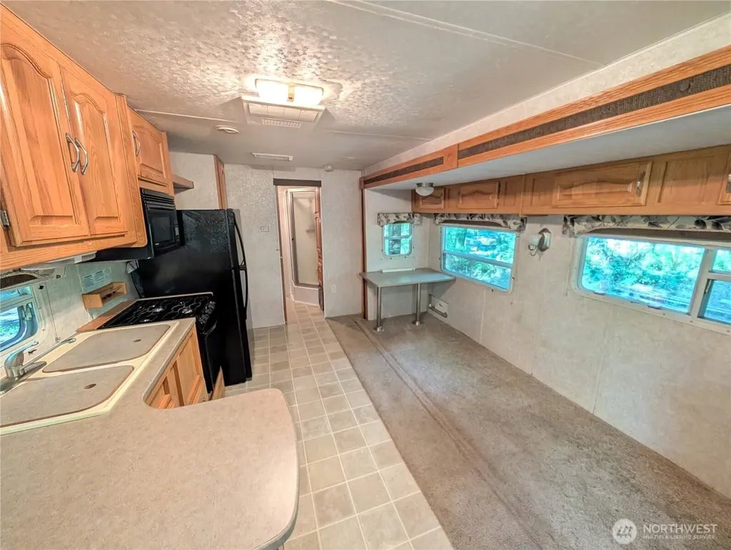 5191 Ma Kook Trail Concrete WA 98237