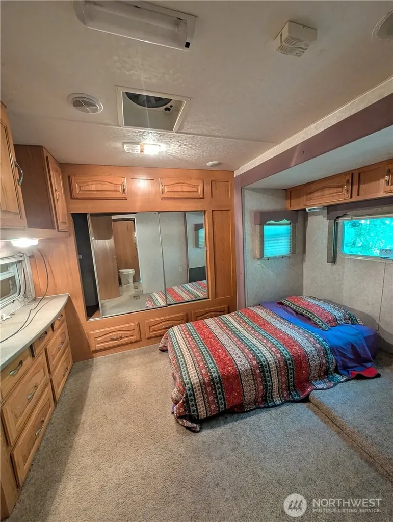 5191 Ma Kook Trail Concrete WA 98237