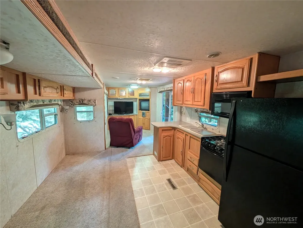 5191 Ma Kook Trail Concrete WA 98237