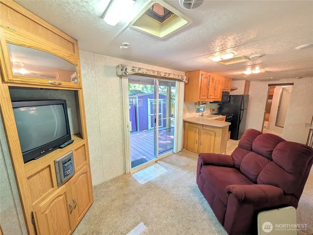 5191 Ma Kook Trail Concrete WA 98237