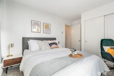 1112 13th Avenue Seattle WA 98122