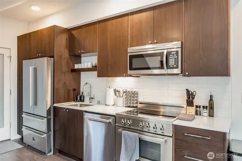 1112 13th Avenue Seattle WA 98122