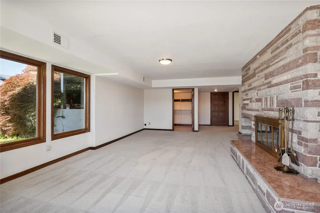 18 Island View Lane Cathlamet WA 98612