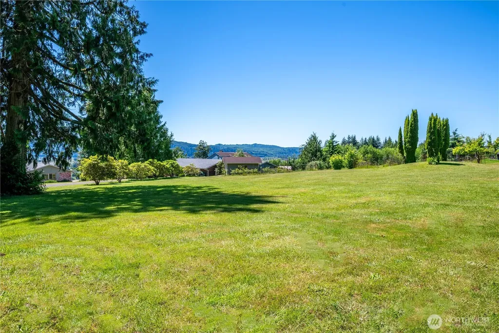 18 Island View Lane Cathlamet WA 98612
