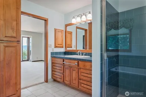 18 Island View Lane Cathlamet WA 98612