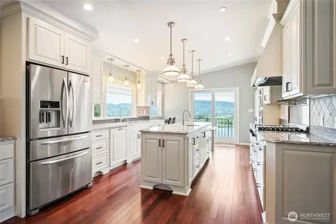 18 Island View Lane Cathlamet WA 98612