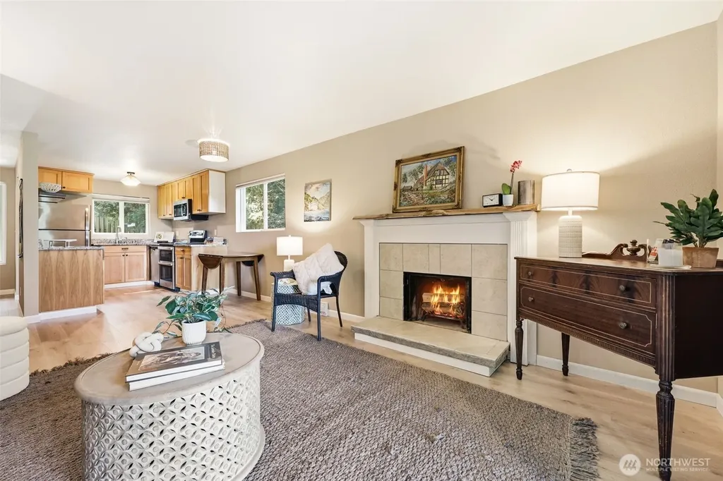 22105 66th Avenue W Mountlake Terrace WA 98043