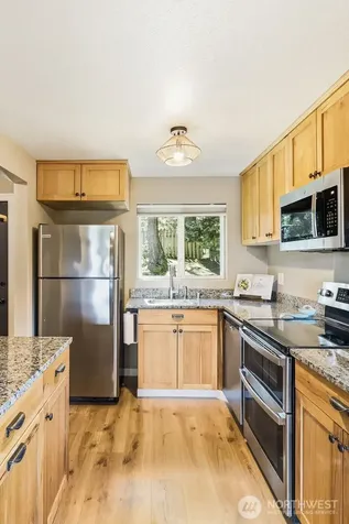 22105 66th Avenue W Mountlake Terrace WA 98043