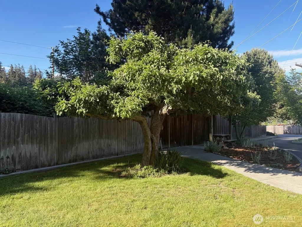 1794 Main Street Freeland WA 98249