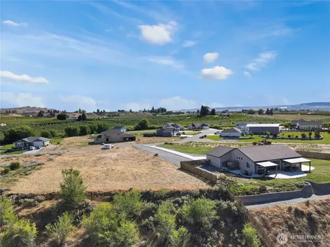 16 Columbia View Drive Brewster WA 98812