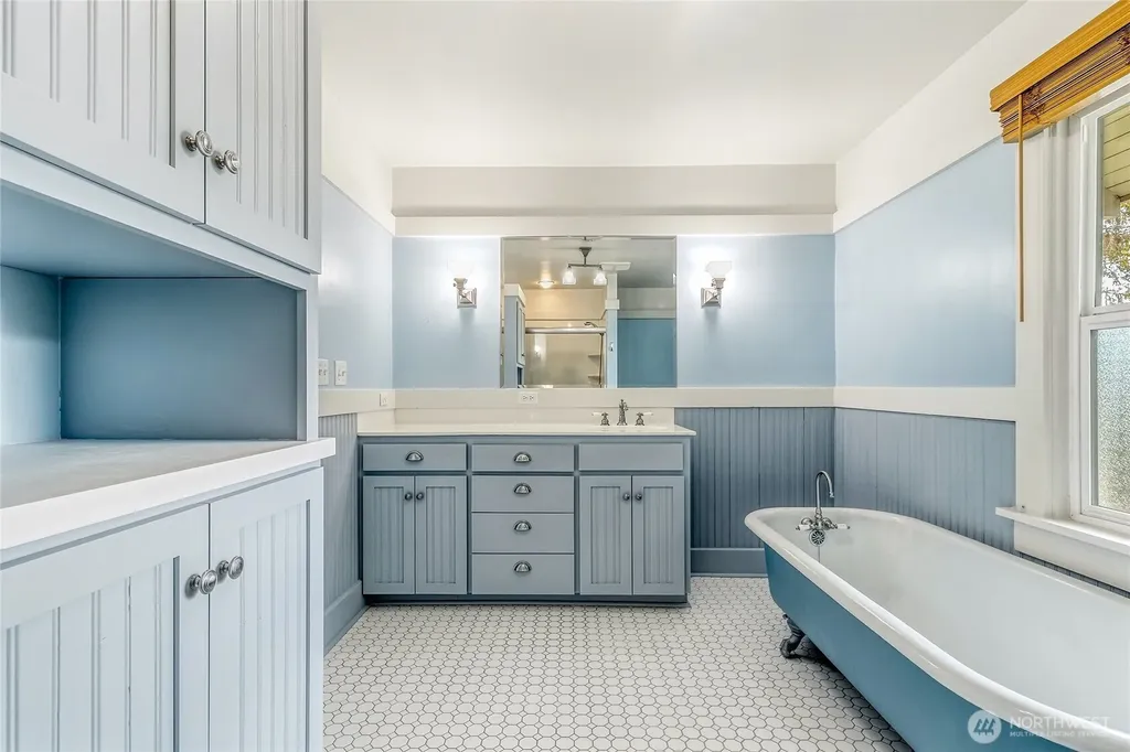 325 Main Street Waitsburg WA 99361