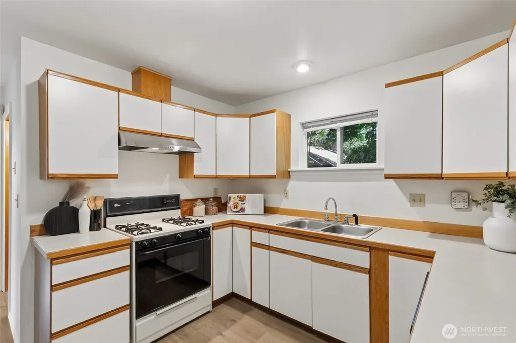 2613 NE 145th Street Seattle WA 98155