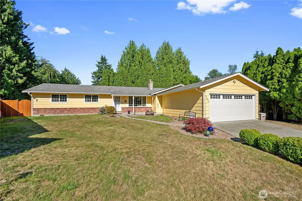 9529 62nd Dr NE Marysville WA 98270