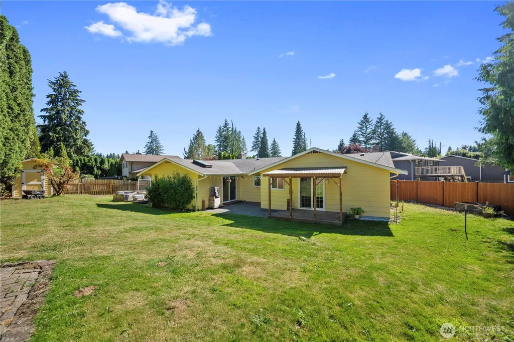 9529 62nd Dr NE Marysville WA 98270