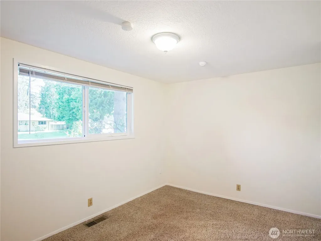 7825 189th Place SW Edmonds WA 98026
