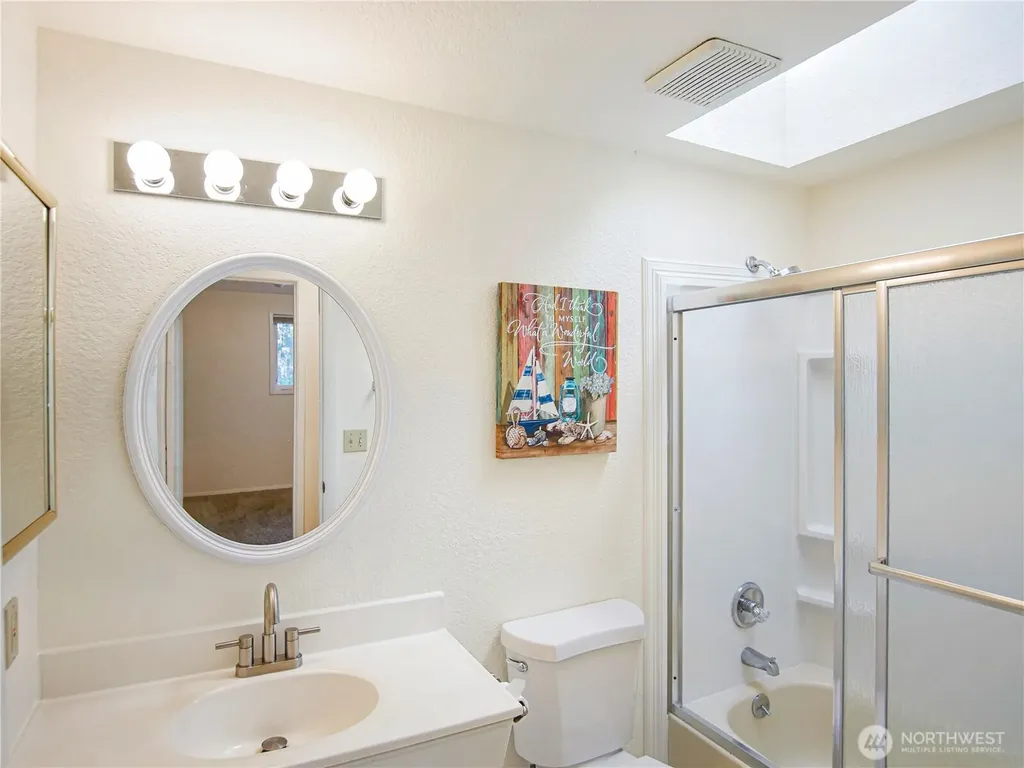 7825 189th Place SW Edmonds WA 98026
