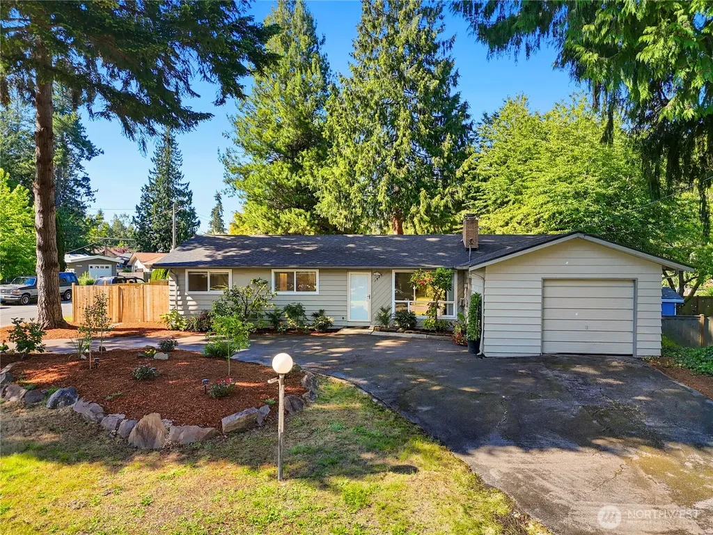 7825 189th Place SW Edmonds WA 98026
