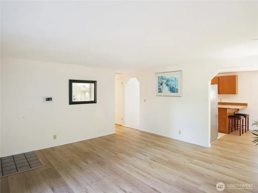 7825 189th Place SW Edmonds WA 98026