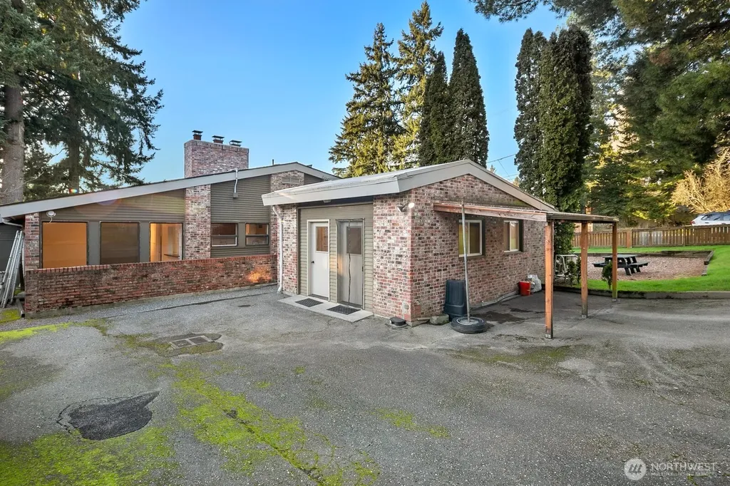 3601 NE 123rd Street Seattle WA 98125
