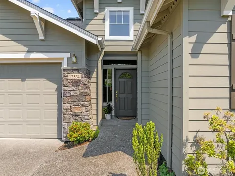 12534 230th Place NE Redmond WA 98053
