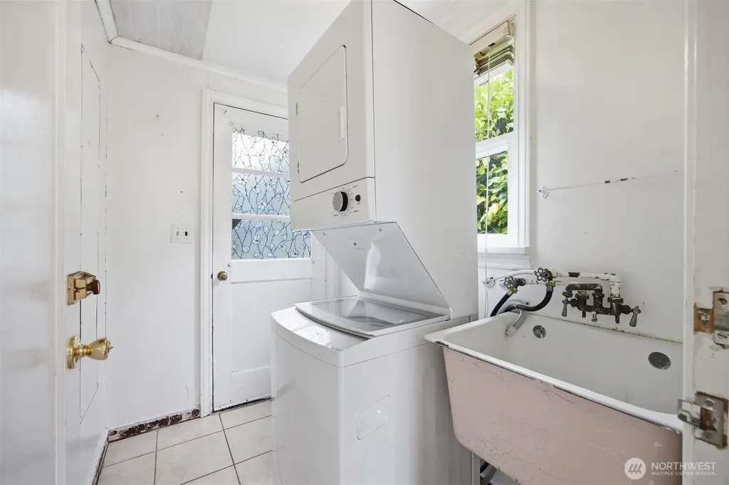 2812 Vallette Street Bellingham WA 98225