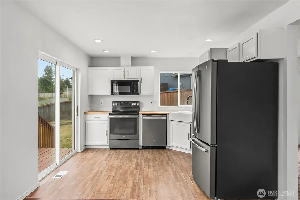 1417 196th Street Ct E Spanaway WA 98387