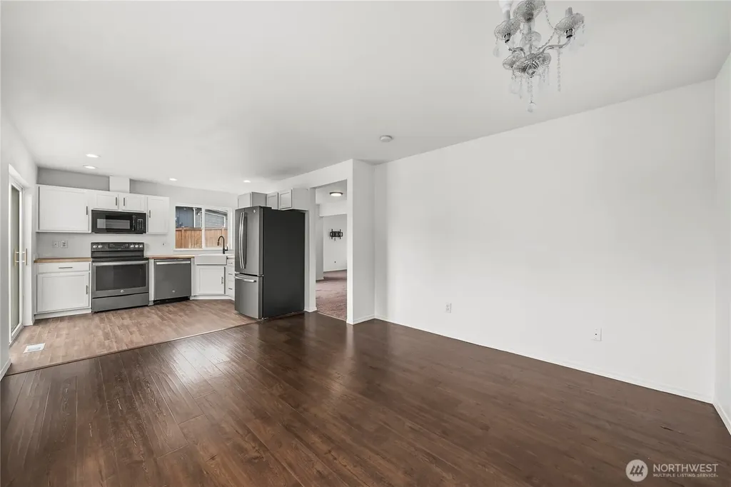 1417 196th Street Ct E Spanaway WA 98387