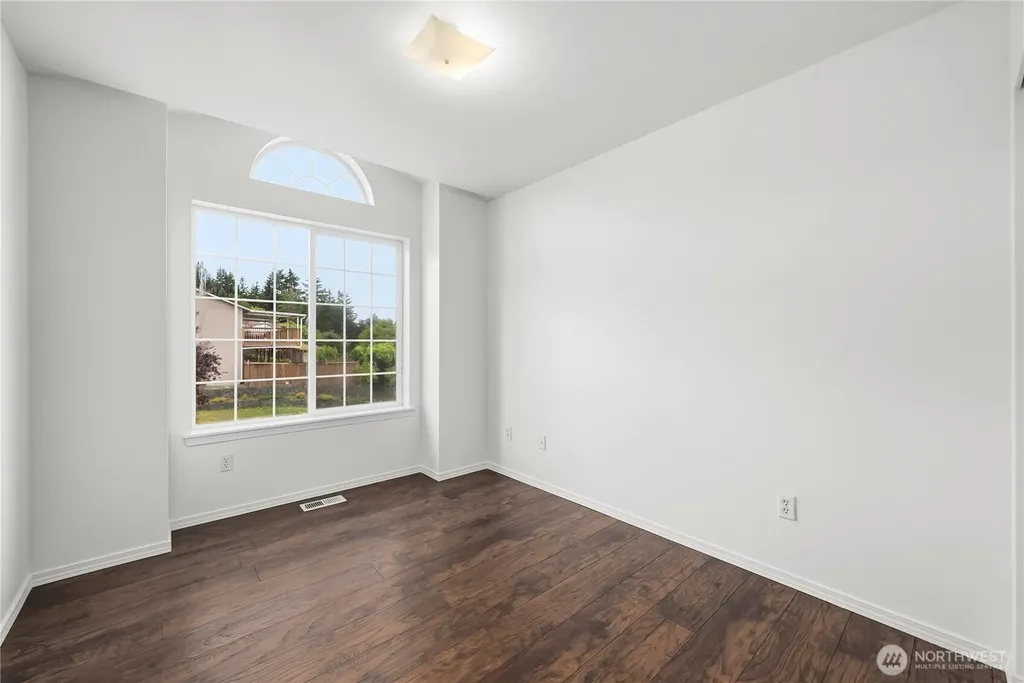 1417 196th Street Ct E Spanaway WA 98387